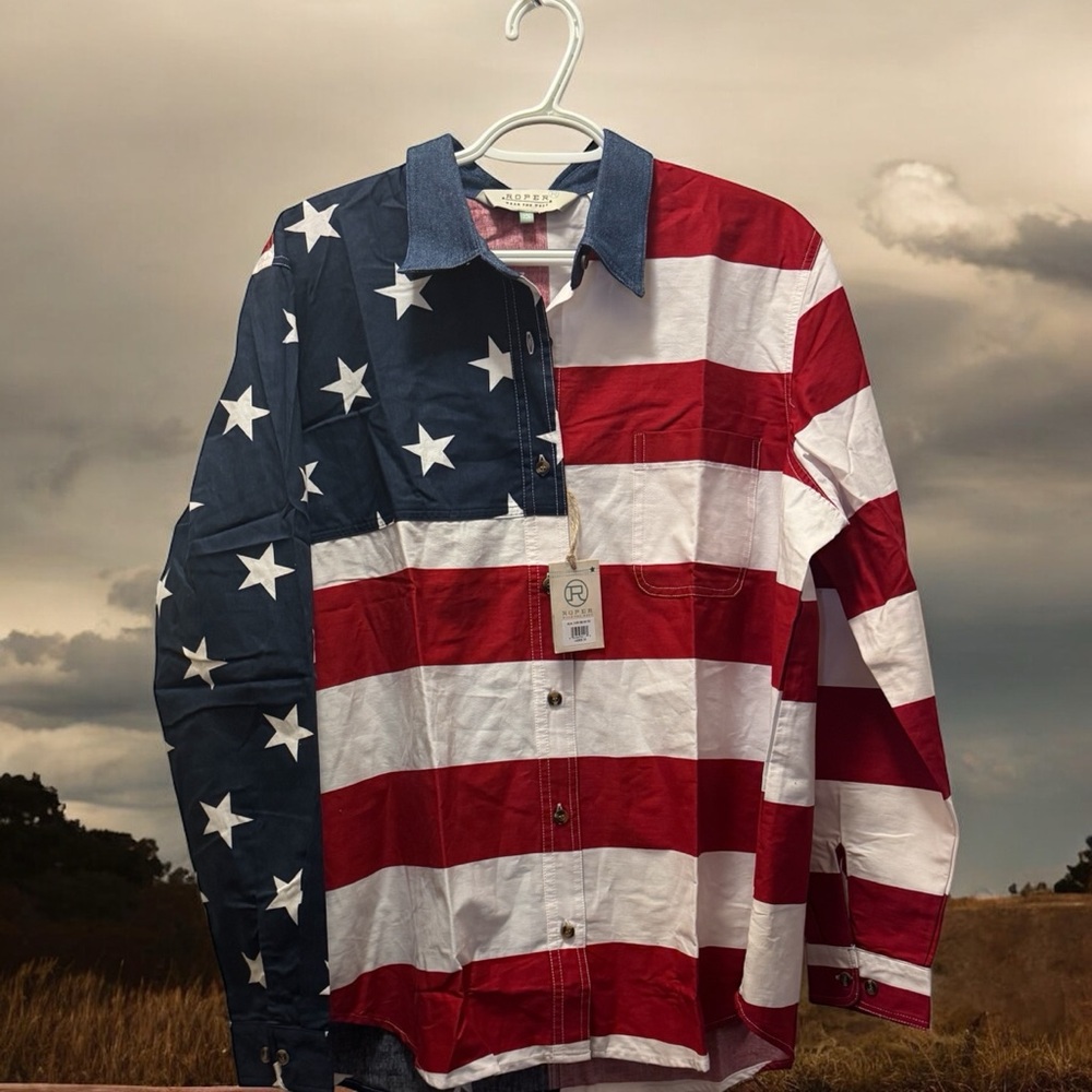 Roper Brand Patriotic Red, White, and Blue Woman’s  Shirt